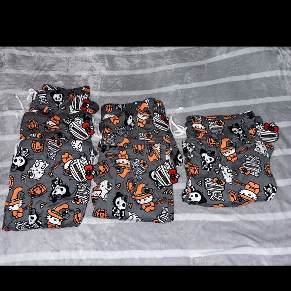 Hello Kitty Intimates & Sleepwear Hello Kitty Halloween Pajama